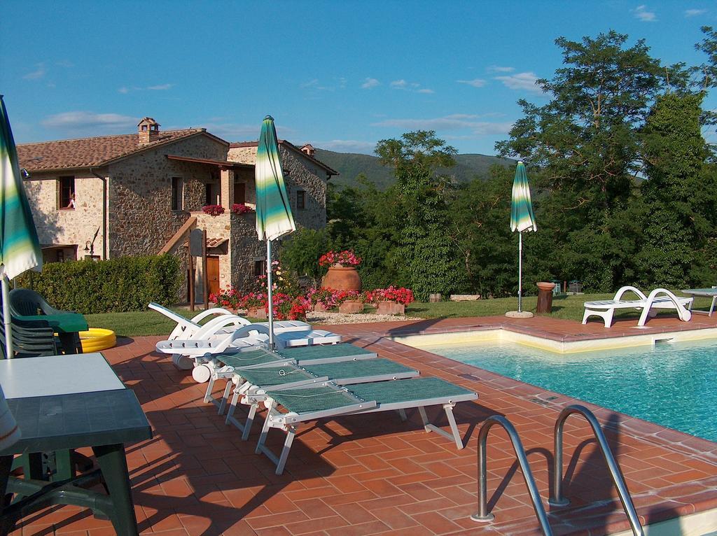 Borgo Il Villino Guest House Casole d'Elsa Bagian luar foto