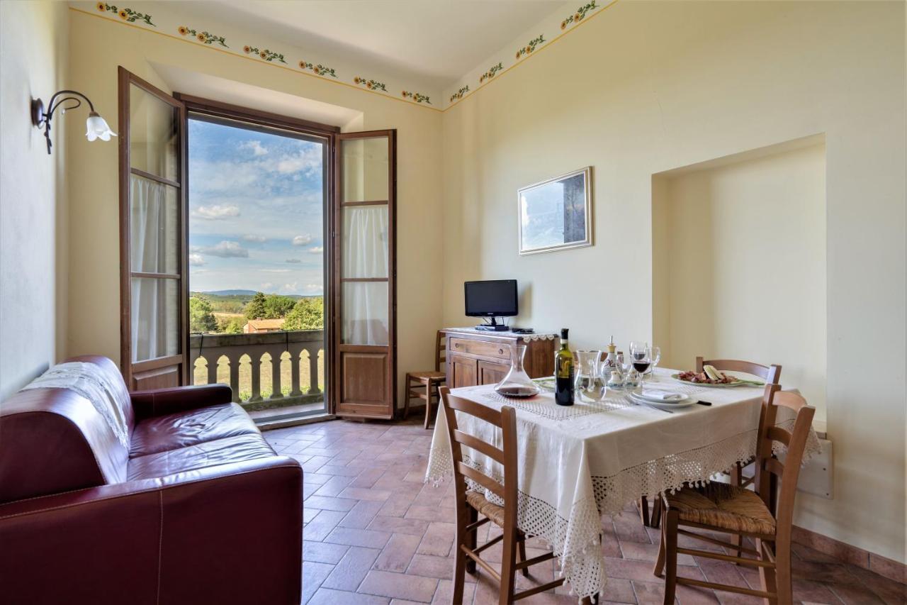 Borgo Il Villino Guest House Casole d'Elsa Bagian luar foto