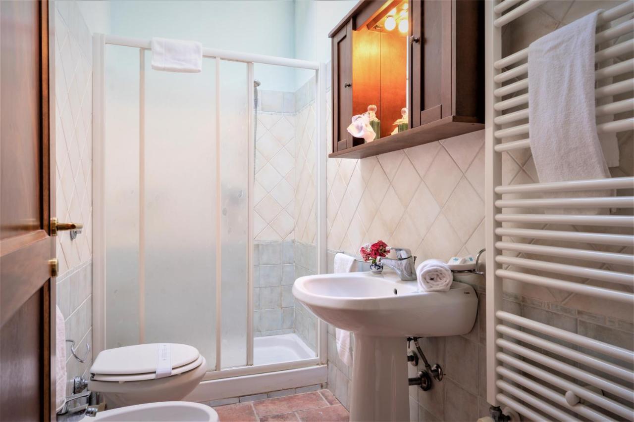 Borgo Il Villino Guest House Casole d'Elsa Bagian luar foto
