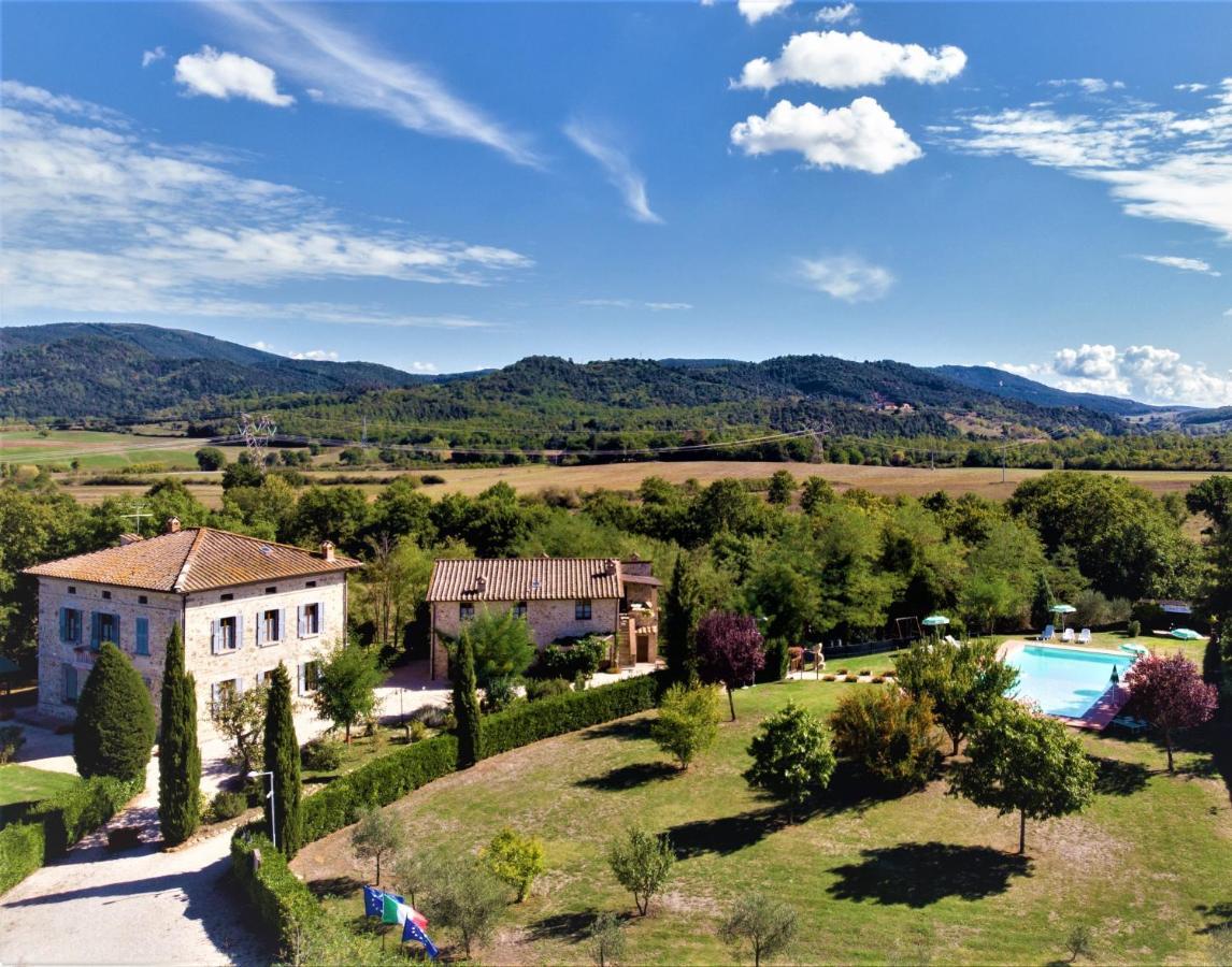 Borgo Il Villino Guest House Casole d'Elsa Bagian luar foto