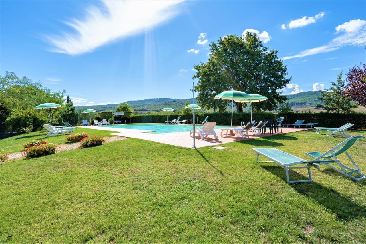 Borgo Il Villino Guest House Casole d'Elsa Bagian luar foto