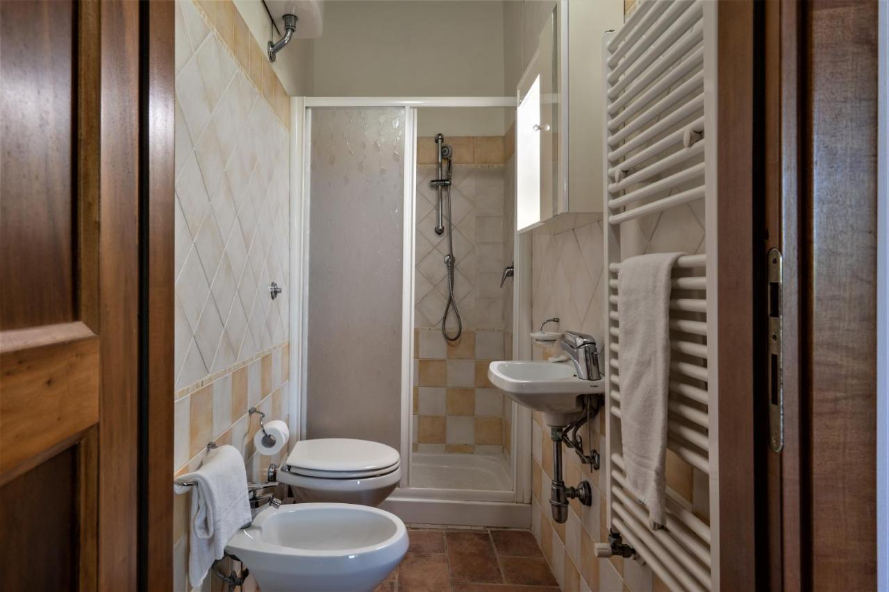 Borgo Il Villino Guest House Casole d'Elsa Bagian luar foto
