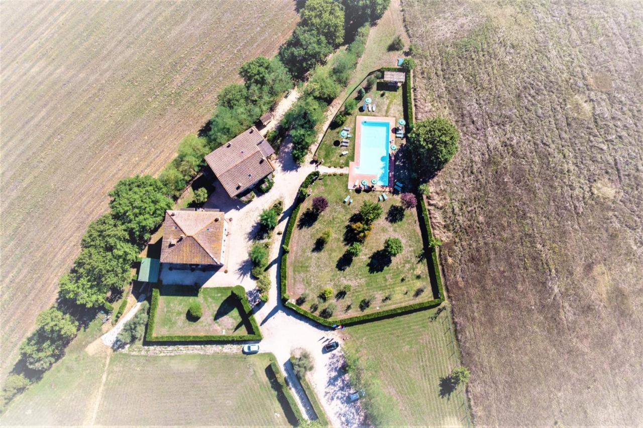Borgo Il Villino Guest House Casole d'Elsa Bagian luar foto