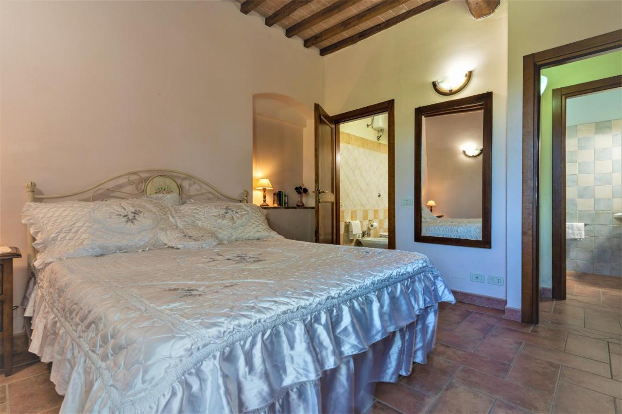 Borgo Il Villino Guest House Casole d'Elsa Bagian luar foto