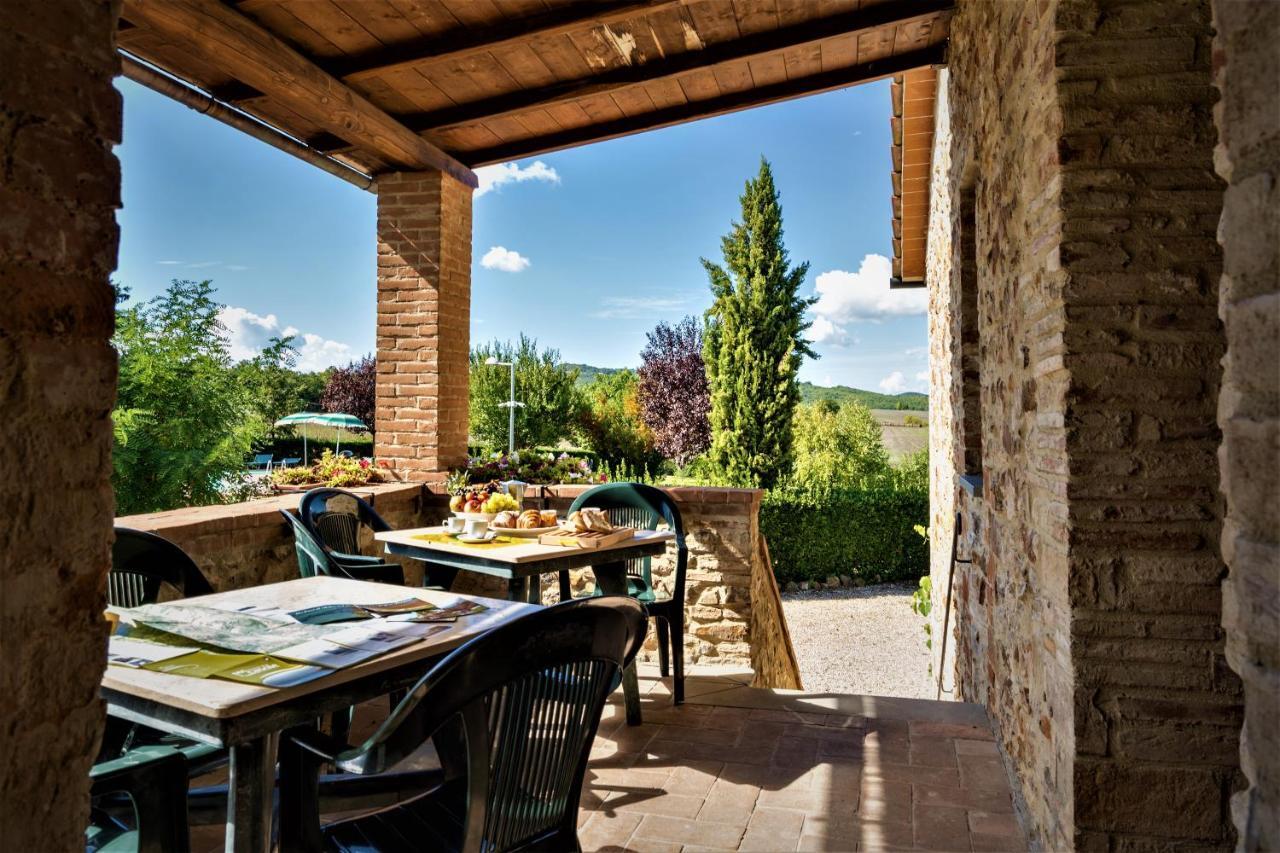 Borgo Il Villino Guest House Casole d'Elsa Bagian luar foto