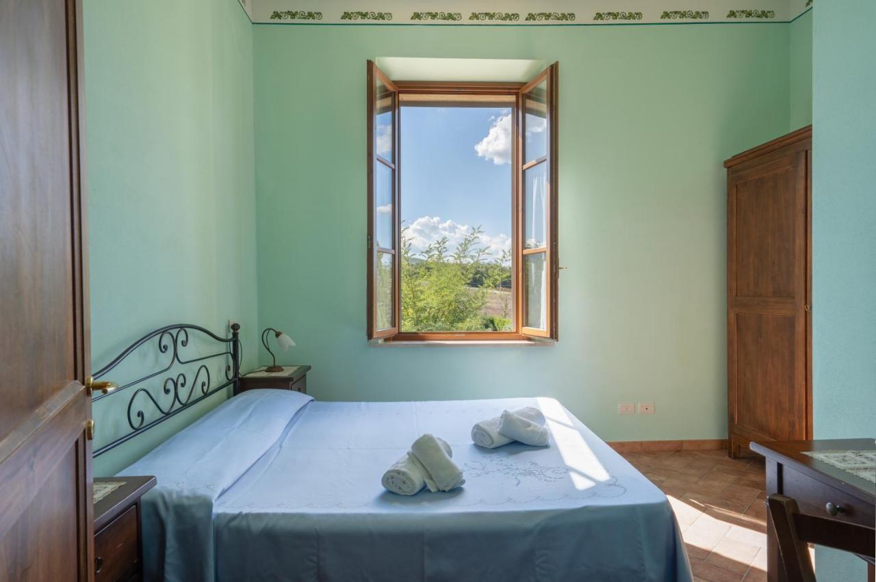 Borgo Il Villino Guest House Casole d'Elsa Bagian luar foto